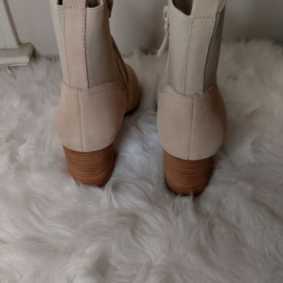 New Violet & Red loaded knit cuff bootie tan 8.5 - Picture 4 of 6